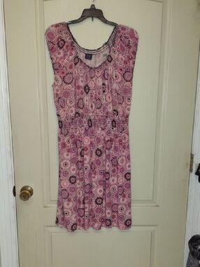 Faded Glory Pink and Black Printed Rayon Top